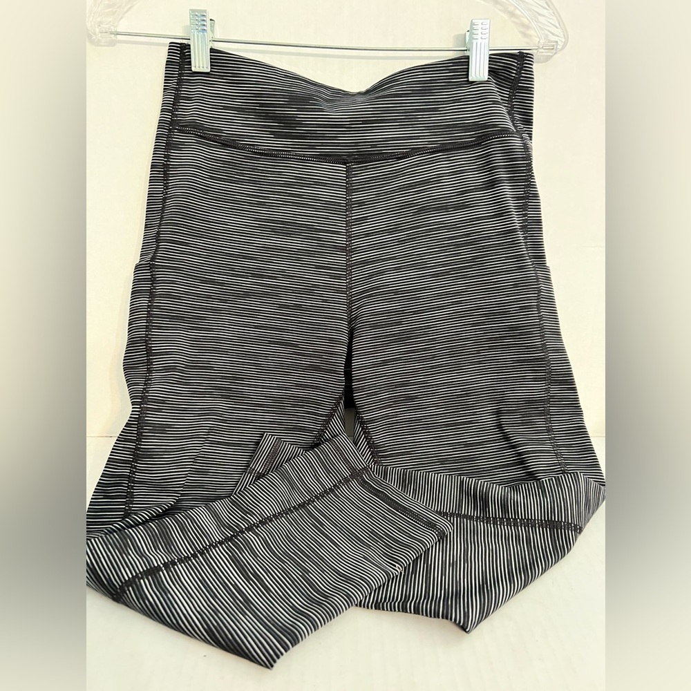 Tek Gear Athletic Ladies Capri Pants